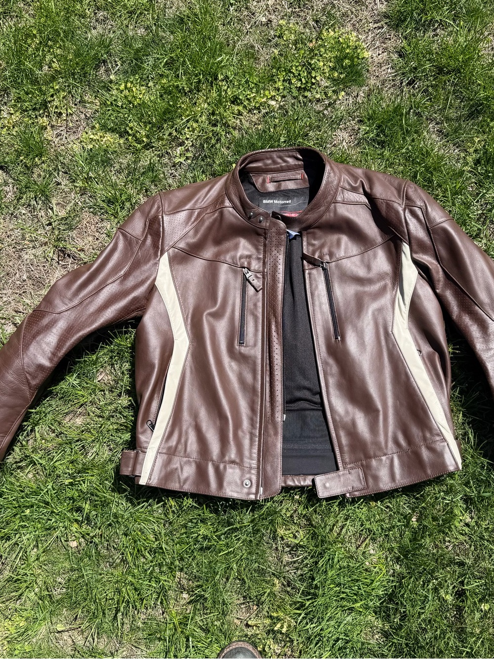 Brown Leather Moto Jacket with Cream Accents - Unbranded